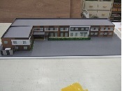 ���{�ݖ͌^�R